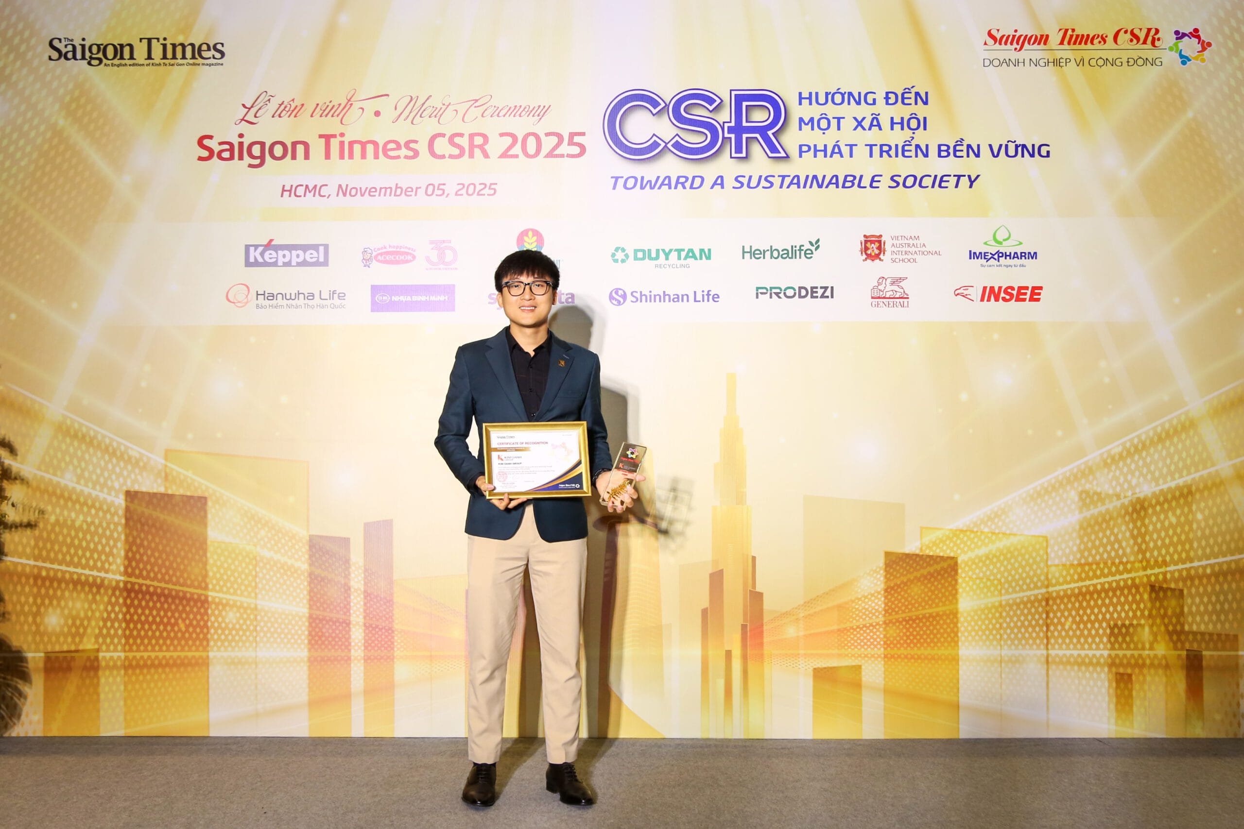 Giải thưởng là sự ghi nhận xứng đáng cho những đóng góp xuất sắc vì cộng đồng thông qua các sáng kiến trách nhiệm xã hội của Tập đoàn Kim Oanh