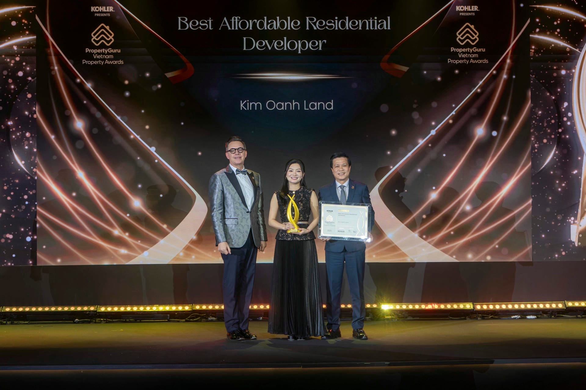 Kim Oanh Land nhận giải Best Affordable Residential Developer tại Lễ trao giải PropertyGuru Vietnam Property Awards 2025 hồi tháng 10/2025
